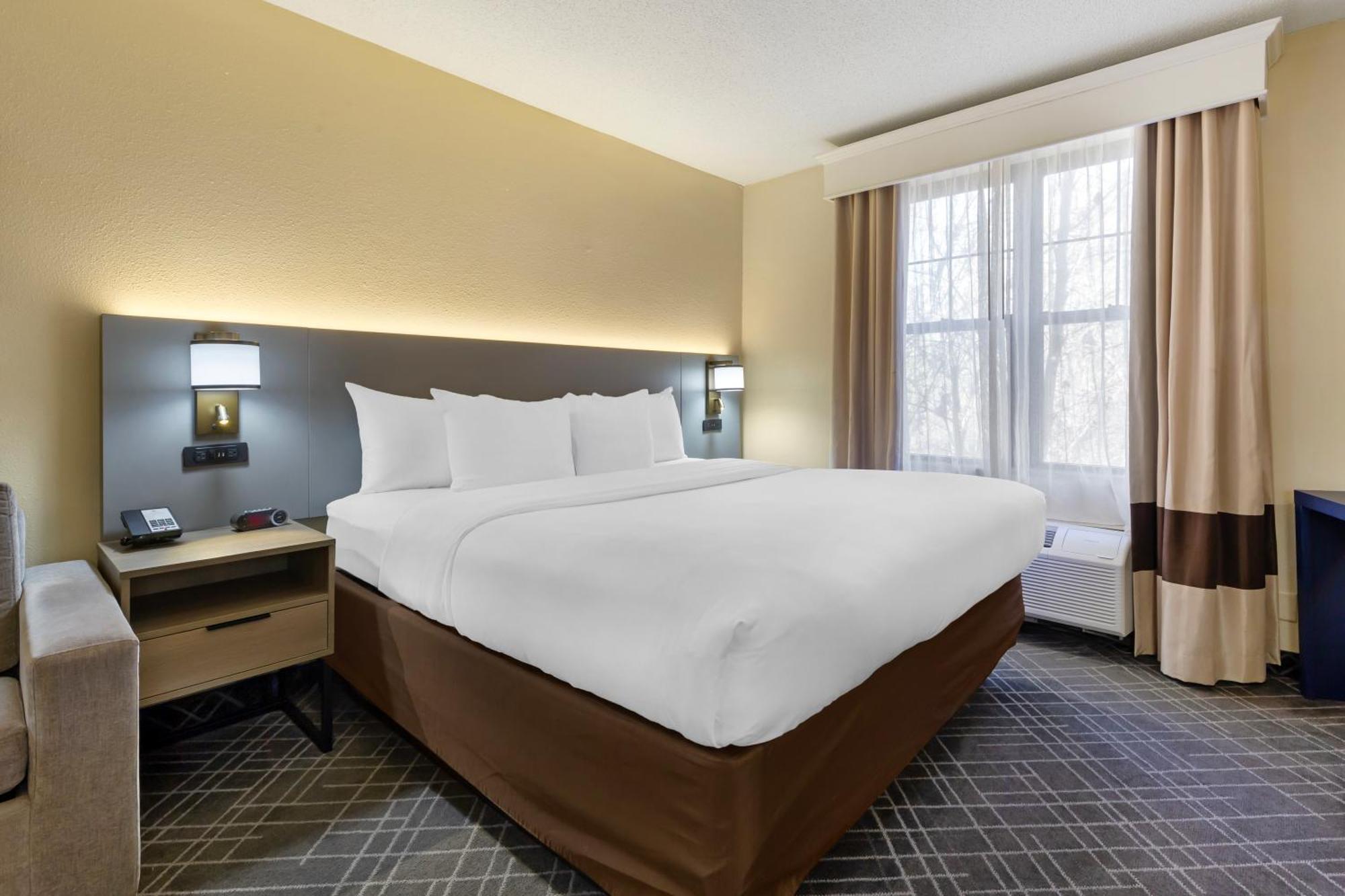Comfort Suites Hanes Mall Winston-Salem Exterior foto