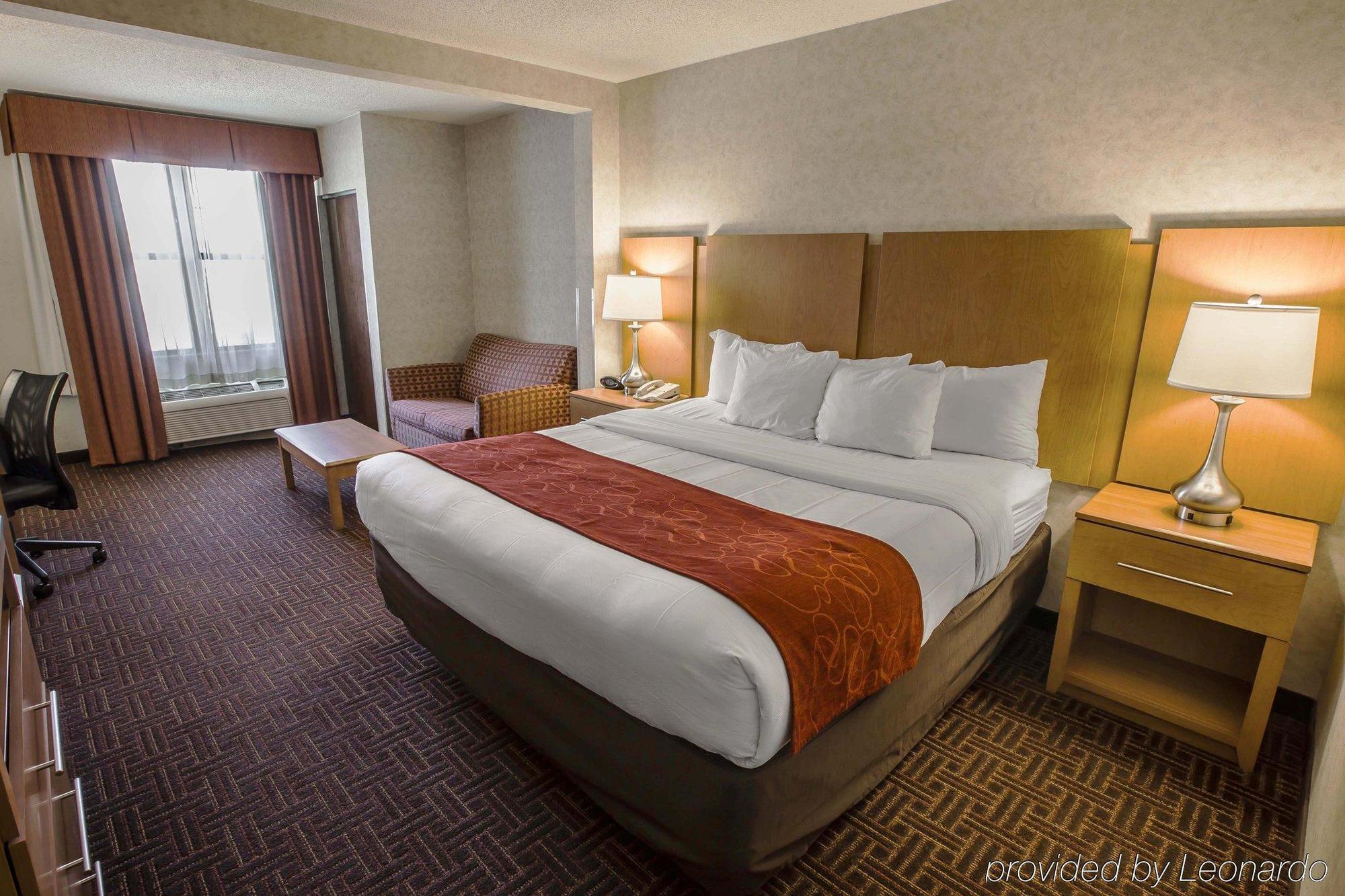 Comfort Suites Hanes Mall Winston-Salem Exterior foto